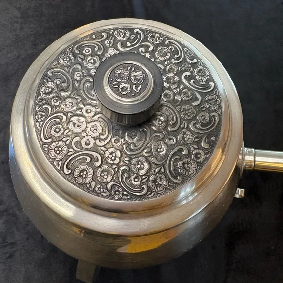 Vintage Oneida Stainless Steel Fondue Pot Set - Picture 2 of 11